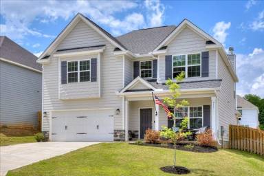Main picture of 205 Palisade Rdg