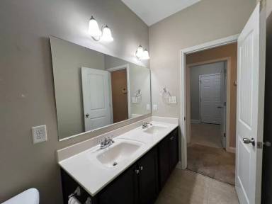Main picture of 756 Sun Rd