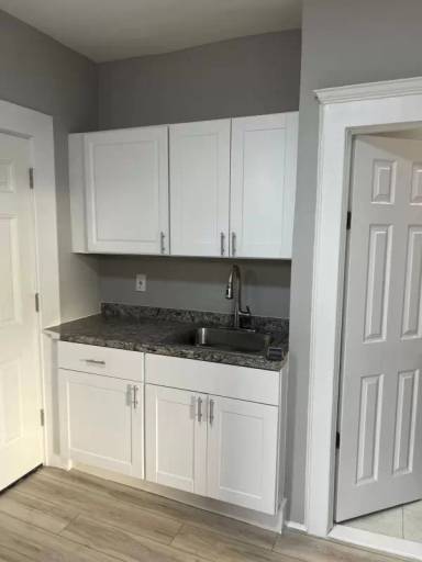 Main picture of 171 Parker Ave