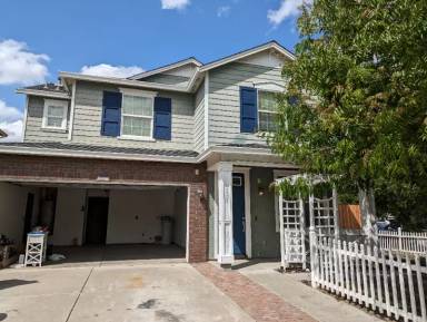 Main picture of 2791 Nostalgia St