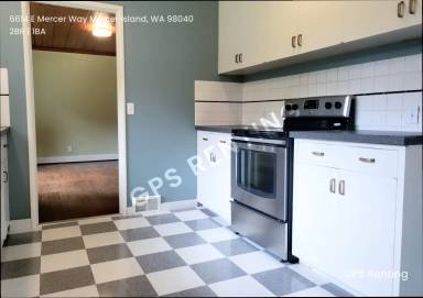 Main picture of 6614 E Mercer Way