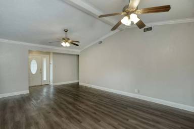 Main picture of 804 Dunman Dr