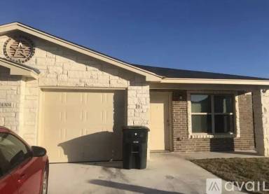 Main picture of 4302A Ivory Ln