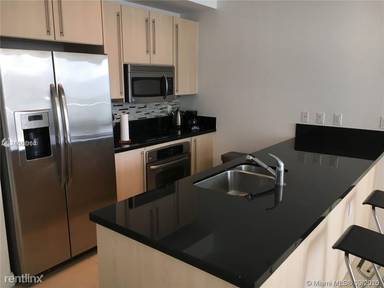 Main picture of Axis on Brickell