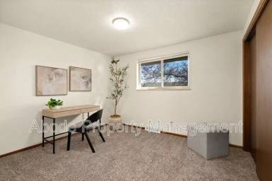 Main picture of 1801 Hilltop Ct