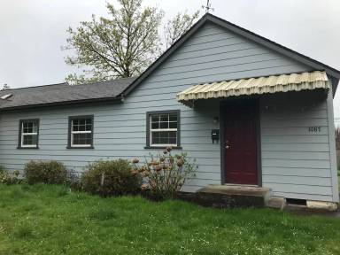 Main picture of 1087 E St