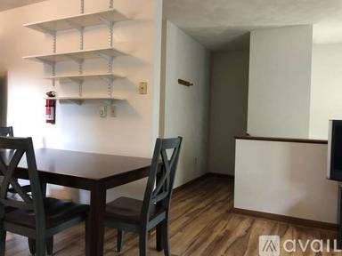 Main picture of 1016 Walnut St