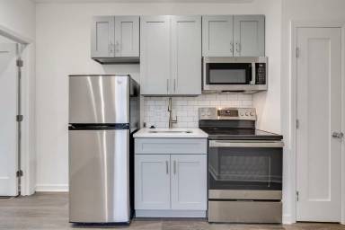 Main picture of 4216 Westminster Ave