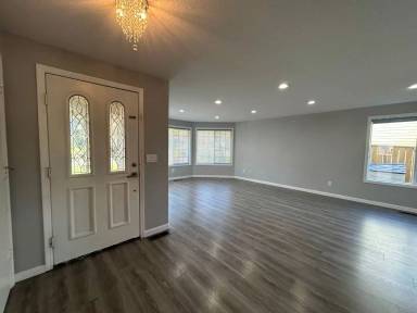 Main picture of 1824 SW Spence Ave