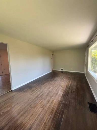 Main picture of 507 E Joseph Ave