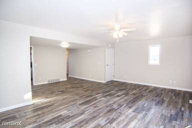 Main picture of 1537 Wyoming Ave