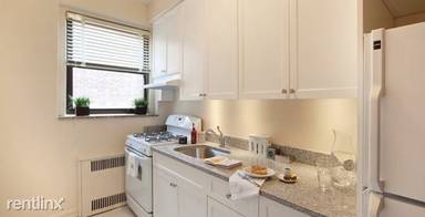 Main picture of 12335 82nd Rd Apartments