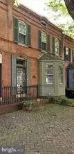 Main picture of 1004 Trenton Pl