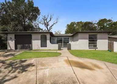 Main picture of 9405 Gray Fox Ln