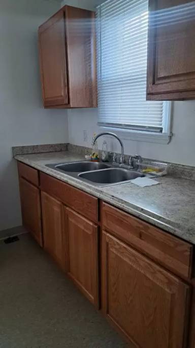 Main picture of 18435 Greenfield Rd