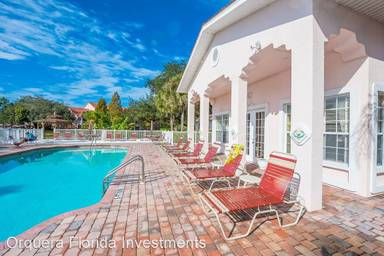 Main picture of Plaza De Flores Condominium