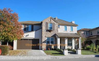 Main picture of 233 Silk Hill Ct