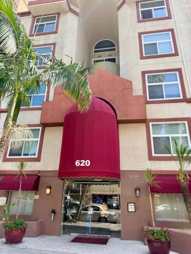 Main picture of Gramercy Place Condominiums