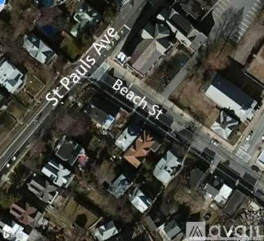 Main picture of 170 Beach St