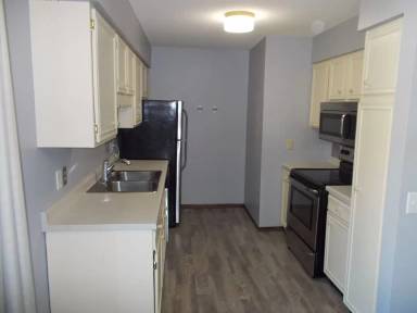 Main picture of 214 Cambria Ct