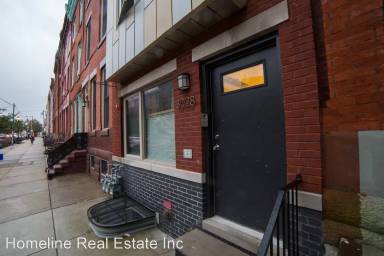 Main picture of 3006 W Girard Ave