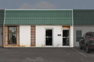 Main picture of 2908 Bloomingdale Rd