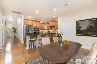 Main picture of 11810 Elizabeth Madison Ct