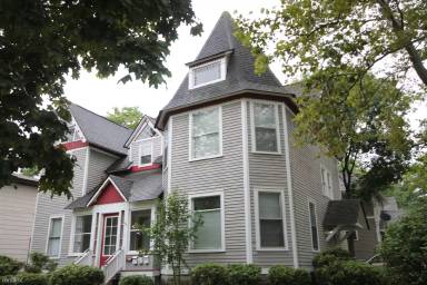 Main picture of 623 Axtell St