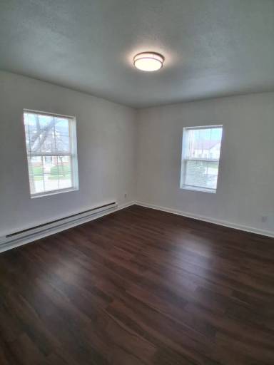 Main picture of 1221 W Atkinson Ave