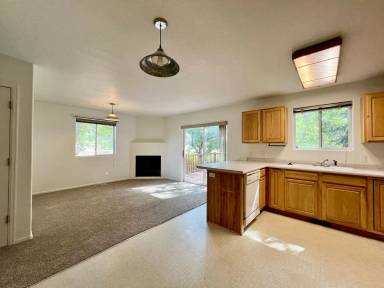 Main picture of 296 Mikala Ln