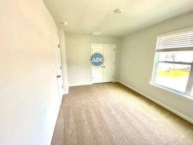Main picture of 1729 Sanctum Dr