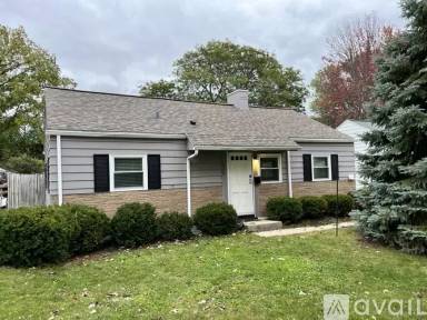 Main picture of 3536 N 95th St