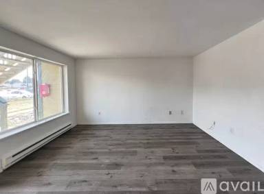 Main picture of 8040 Pacific Ave