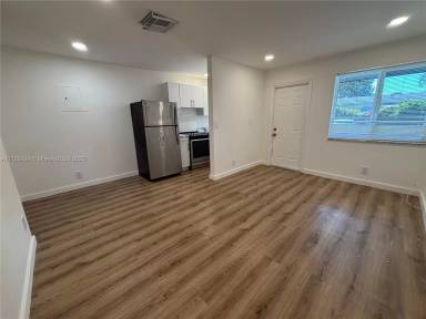 Main picture of 2308 Jackson St