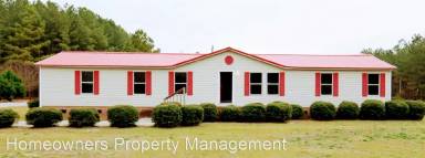 Main picture of 10 Chisholm Dr