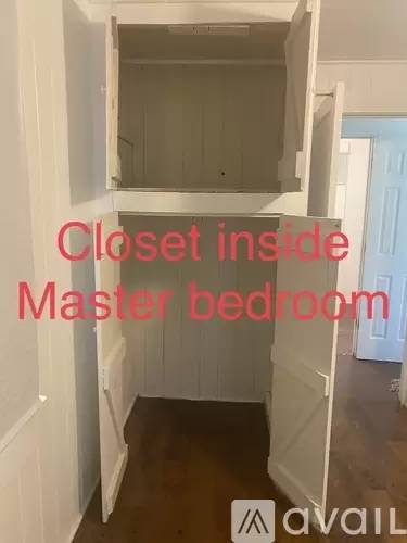 Main picture of 402 Hamilton St