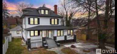 Main picture of 5402 Edmondson Ave