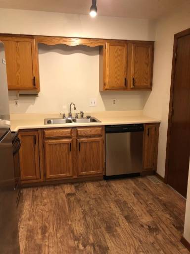 Main picture of 4714 S Rockport Rd