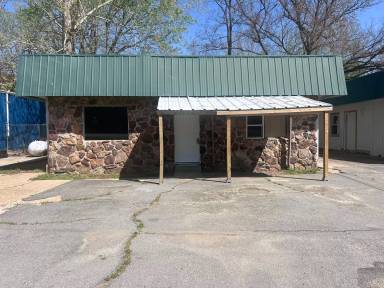 Main picture of 5166 Highway 367 N