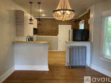 Main picture of 2903 W 39th Ave