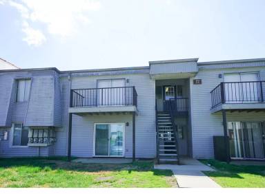Main picture of High Meadow Condominiums