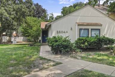 Main picture of 2304 Melrose Dr
