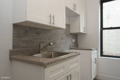 Main picture of 1973 70th St