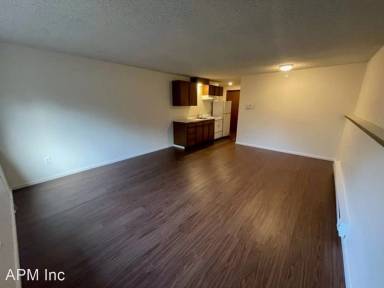 Main picture of 5519 6th Ave NW