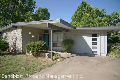 Main picture of 420 E D St