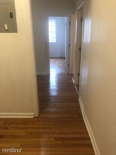 Main picture of 1040 Eastern Pkwy