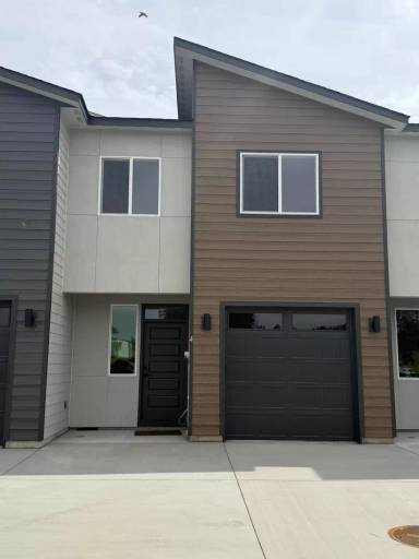 Main picture of 6398 NE Melby Way