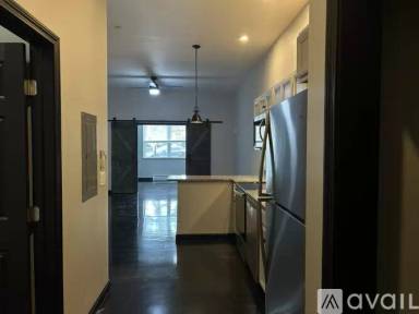 Main picture of 24 Beacon St