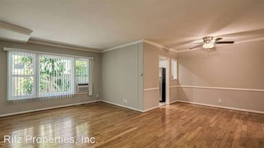 Main picture of 316 S Rexford Dr