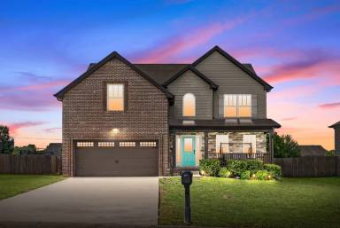 Main picture of 1006 Sunrise Dr